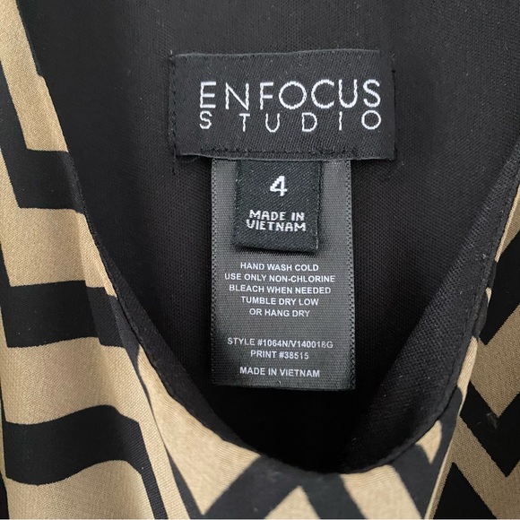 EUC Enfocus Studio casual tan and black zigzag or herringbone pattern dress - Picture 4 of 4
